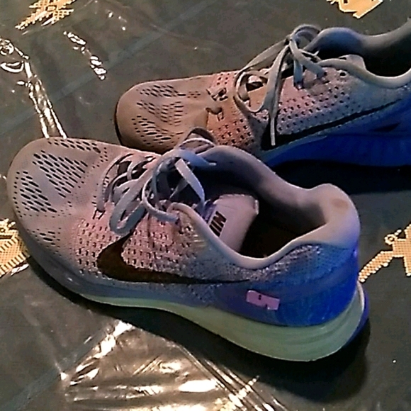 Women's Nike Lunaglide7 - Picture 1 of 3